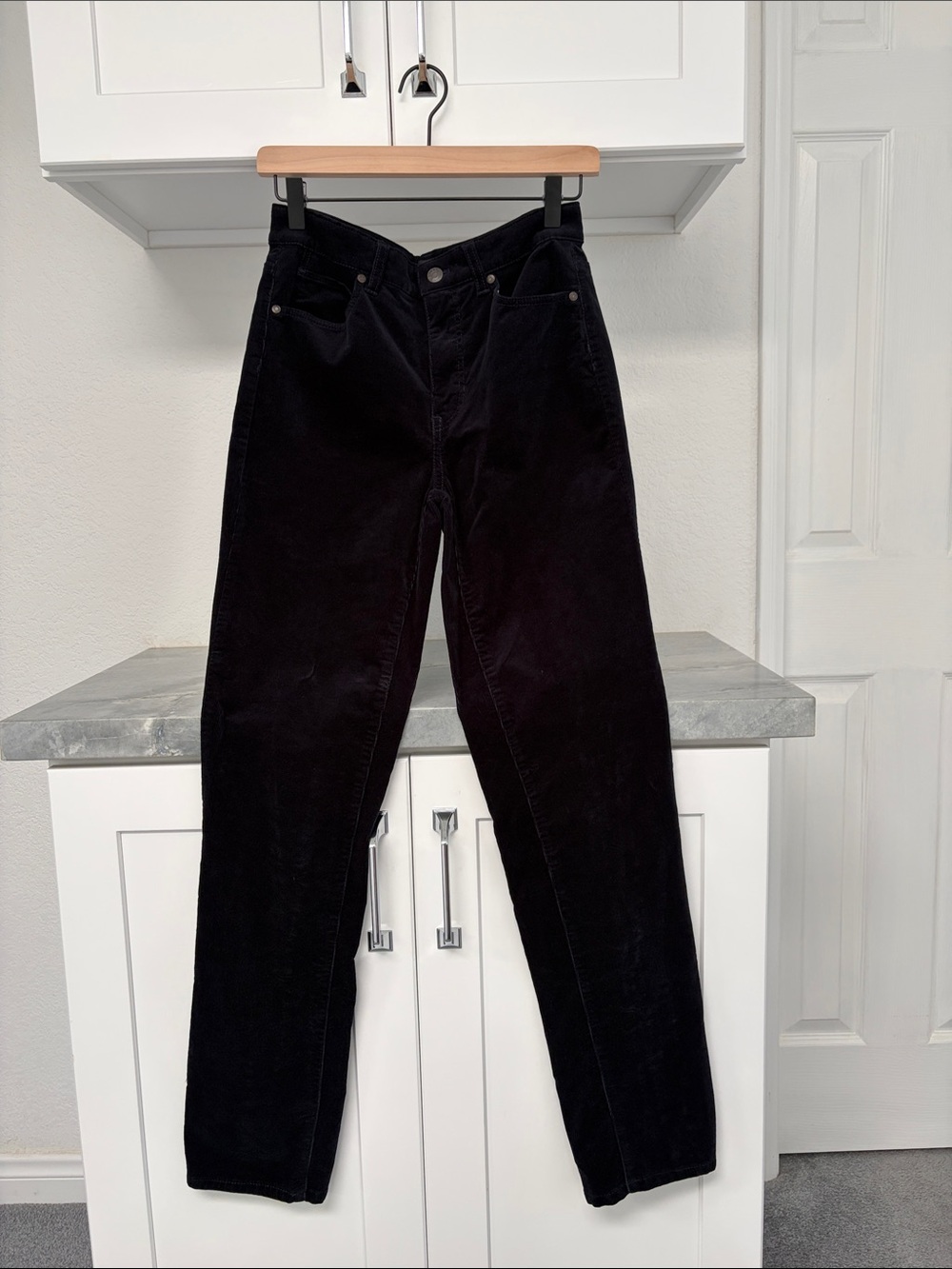 Talbots Black Straight Leg Jeans - Like New